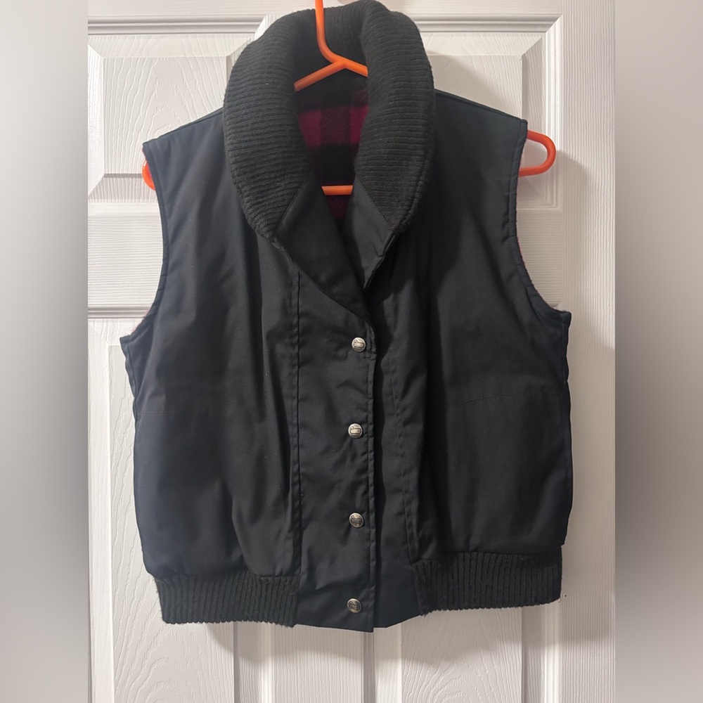 Woolrich Reversible Vest - Picture 2 of 7